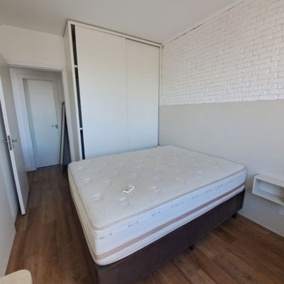 Apartamentos com 39m², 1 quarto, 1 garagem, no bairro Barreiros em São José
