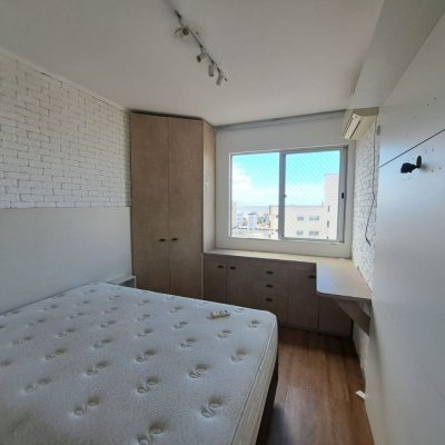 Apartamentos com 39m², 1 quarto, 1 garagem, no bairro Barreiros em São José