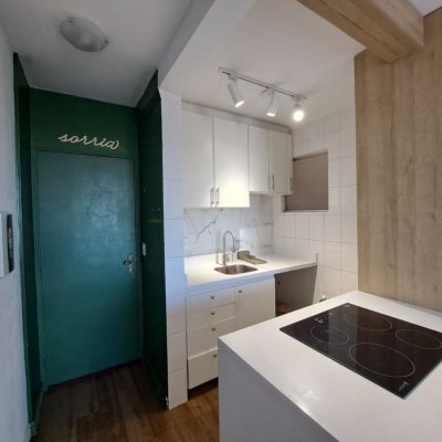 Apartamentos com 39m², 1 quarto, 1 garagem, no bairro Barreiros em São José