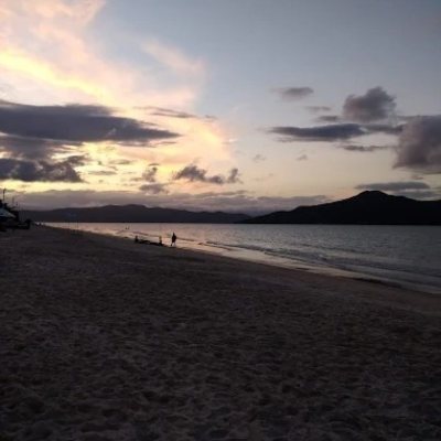 Casa Residencial com 298m², 5 quartos, 1 suíte, 6 garagens, no bairro Daniela em Florianópolis