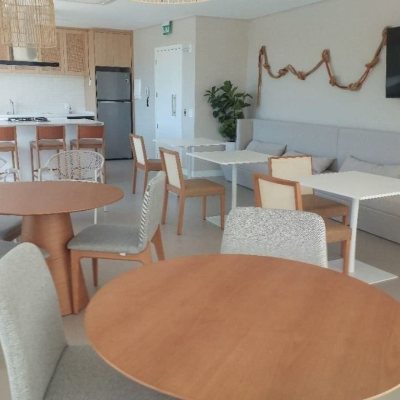 Loft com 53m², 1 quarto, 1 suíte, 1 garagem, no bairro Lagoa Da Conceição em Florianópolis