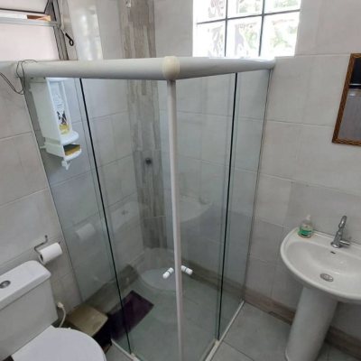 Casa Residencial com 136m², 2 quartos, 1 garagem, no bairro Rio Tavares em Florianópolis