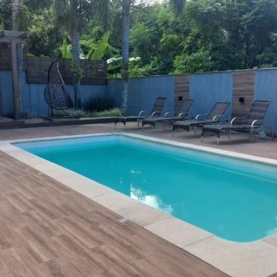 Casa Residencial com 136m², 2 quartos, 1 garagem, no bairro Rio Tavares em Florianópolis