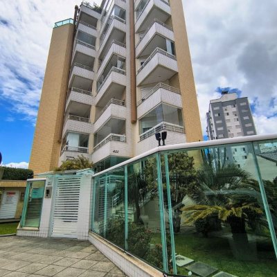 Apartamentos com 120m², 4 quartos, 1 suíte, 3 garagens, no bairro Balneário em Florianópolis
