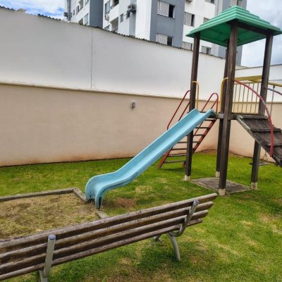Apartamentos com 120m², 4 quartos, 1 suíte, 3 garagens, no bairro Balneário em Florianópolis