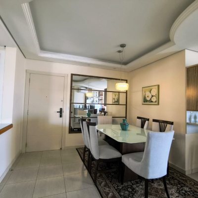 Apartamentos com 120m², 4 quartos, 1 suíte, 3 garagens, no bairro Balneário em Florianópolis