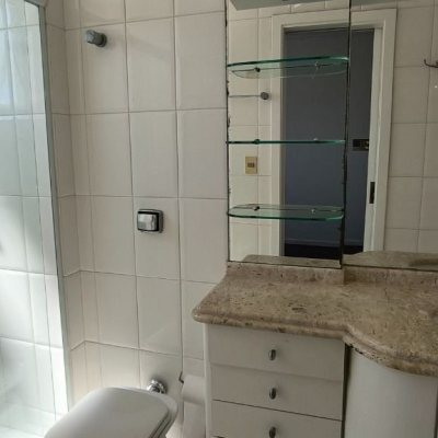 Apartamentos com 135m², 4 quartos, 3 suítes, 2 garagens, no bairro Estreito em Florianópolis