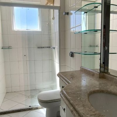 Apartamentos com 135m², 4 quartos, 3 suítes, 2 garagens, no bairro Estreito em Florianópolis