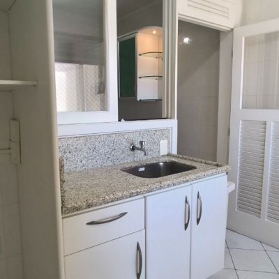 Apartamentos com 135m², 4 quartos, 3 suítes, 2 garagens, no bairro Estreito em Florianópolis