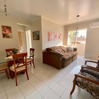 Apartamentos com 61m², 2 quartos, 1 garagem, no bairro Pantanal em Florianópolis