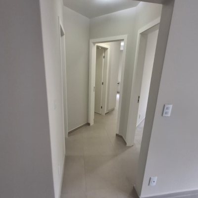 Apartamentos com 66m², 2 quartos, 1 suíte, no bairro Saco Grande em Florianópolis