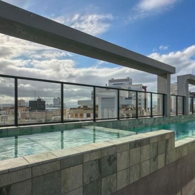 Apartamentos com 37m², 1 quarto, 1 garagem, no bairro Centro em Florianópolis