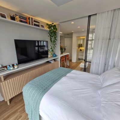 Apartamentos com 37m², 1 quarto, 1 garagem, no bairro Centro em Florianópolis