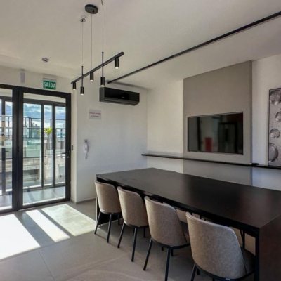 Apartamentos com 37m², 1 quarto, 1 garagem, no bairro Centro em Florianópolis