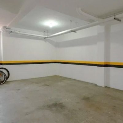 Cobertura com 337m², 3 quartos, 1 suíte, 2 garagens, no bairro Balneário em Florianópolis