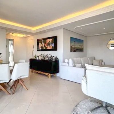 Cobertura com 337m², 3 quartos, 1 suíte, 2 garagens, no bairro Balneário em Florianópolis