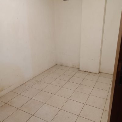 Apartamentos com 151m², 4 quartos (sendo 1 suíte), 2 garagens, no bairro Centro em Florianópolis