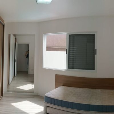 Apartamentos com 151m², 4 quartos (sendo 1 suíte), 2 garagens, no bairro Centro em Florianópolis
