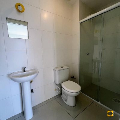 Apartamentos com 60m², 2 quartos, 1 suíte, 1 garagem, no bairro Areias em São José