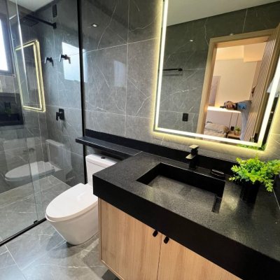 Casa em Condomínio com 185m², 3 quartos, 3 suítes, 2 garagens, no bairro Cachoeira Do Bom Jesus em Florianópolis