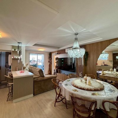 Apartamentos com 92m², 2 quartos, 1 suíte, 2 garagens, no bairro Barreiros em São José