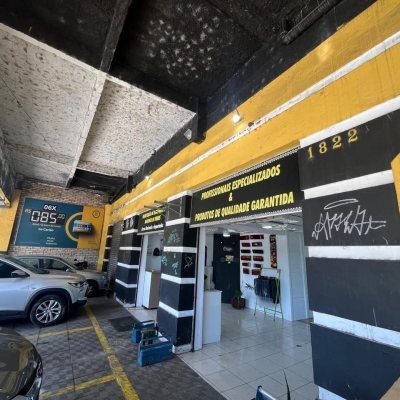 Predio com 326m², 4 garagens, no bairro Pantanal em Florianópolis