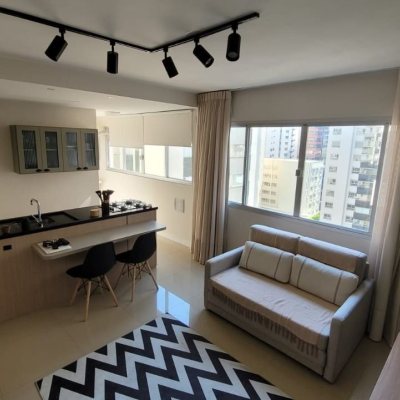 Apartamentos com 43m², 1 quarto, no bairro Centro em Florianópolis