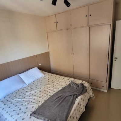 Apartamentos com 43m², 1 quarto, no bairro Centro em Florianópolis