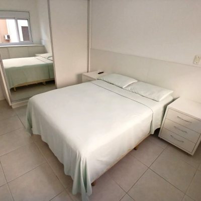 Apartamentos com 104m², 3 quartos, 1 suíte, 2 garagens, no bairro Jurerê em Florianópolis
