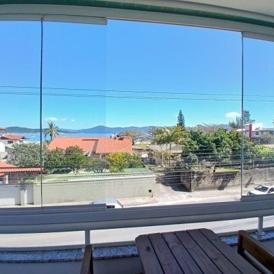 Apartamentos com 104m², 3 quartos, 1 suíte, 2 garagens, no bairro Jurerê em Florianópolis