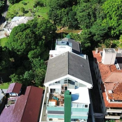 Apartamentos com 104m², 3 quartos, 1 suíte, 2 garagens, no bairro Jurerê em Florianópolis