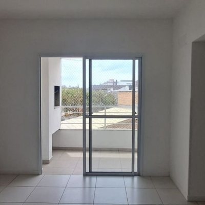 Apartamentos com 67m², 2 quartos, 1 suíte, 1 garagem, no bairro Canasvieiras em Florianópolis