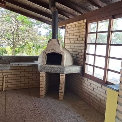 Casa em Condomínio com 200m², 4 quartos, 1 suíte, 3 garagens, no bairro Ingleses do Rio Vermelho em Florianópolis