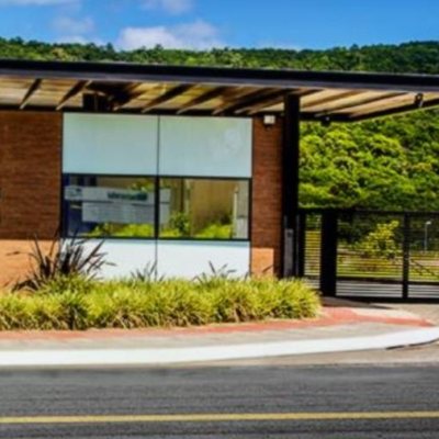 Casa em Condomínio com 404m², 4 quartos, 4 suítes, 2 garagens, no bairro Ingleses em Floranópolis