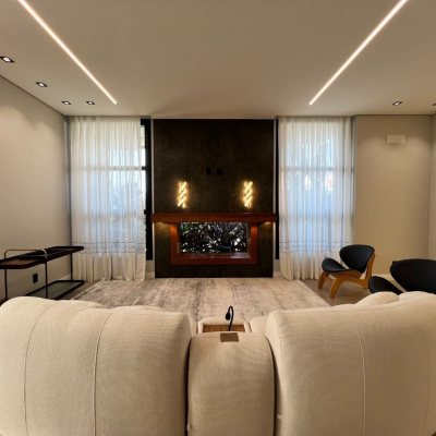 Casa em Condomínio com 404m², 4 quartos, 4 suítes, 2 garagens, no bairro Ingleses em Floranópolis