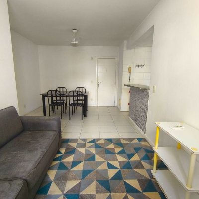 Apartamentos com 61m², 2 quartos, 1 garagem, no bairro Barreiros em São José