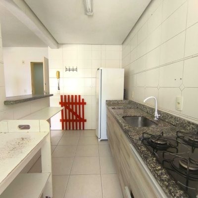 Apartamentos com 61m², 2 quartos, 1 garagem, no bairro Barreiros em São José