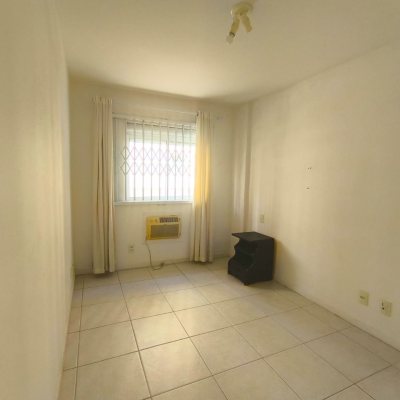 Apartamentos com 61m², 2 quartos, 1 garagem, no bairro Barreiros em São José