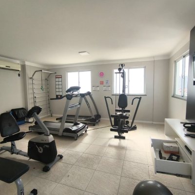 Apartamentos com 61m², 2 quartos, 1 garagem, no bairro Barreiros em São José