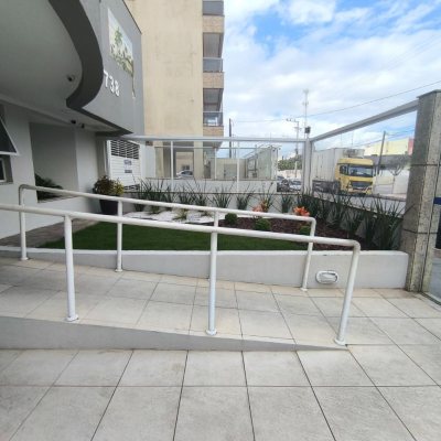 Apartamentos com 61m², 2 quartos, 1 garagem, no bairro Barreiros em São José