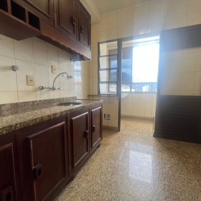 Apartamentos com 78m², 2 quartos, 1 suíte, 1 garagem, no bairro Centro em Florianópolis