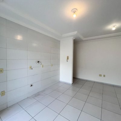 Apartamentos com 58m², 2 quartos, 1 suíte, 1 garagem, no bairro Ingleses em Florianópolis