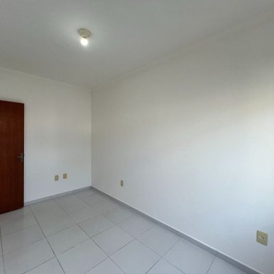 Apartamentos com 58m², 2 quartos, 1 suíte, 1 garagem, no bairro Ingleses em Florianópolis