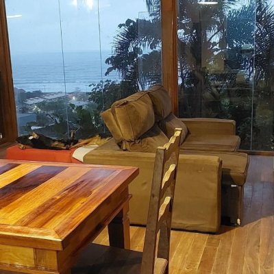 Casa Residencial com 180m², 3 quartos, no bairro Armação do Pântano do Sul em Florianópolis