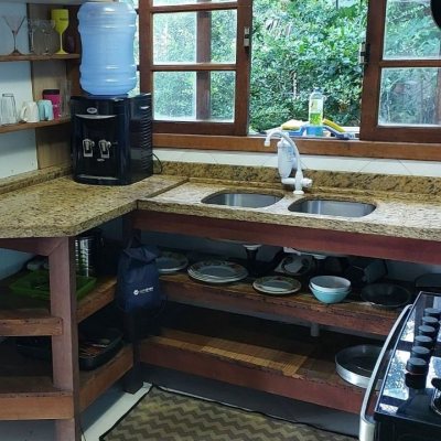 Casa Residencial com 180m², 3 quartos, no bairro Armação do Pântano do Sul em Florianópolis