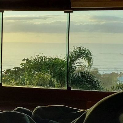 Casa Residencial com 180m², 3 quartos, no bairro Armação do Pântano do Sul em Florianópolis