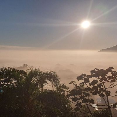 Casa Residencial com 180m², 3 quartos, no bairro Armação do Pântano do Sul em Florianópolis