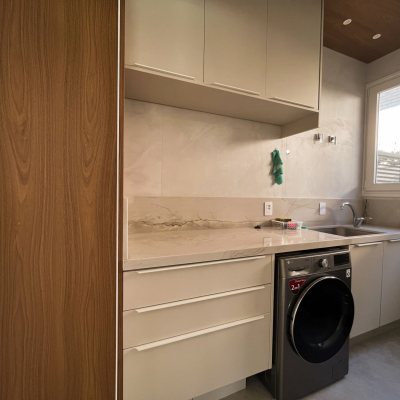 Casa Residencial com 400m², 4 quartos (sendo 4 suítes), 4 garagens, no bairro Jurerê Internacional em Florianópolis
