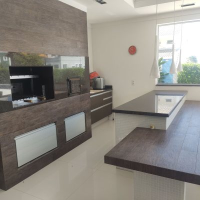 Casa Residencial com 995m², 9 quartos, 8 suítes, 4 garagens, no bairro Jurerê Internacional em Florianópolis