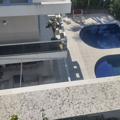 Casa Residencial com 995m², 9 quartos, 8 suítes, 4 garagens, no bairro Jurerê Internacional em Florianópolis